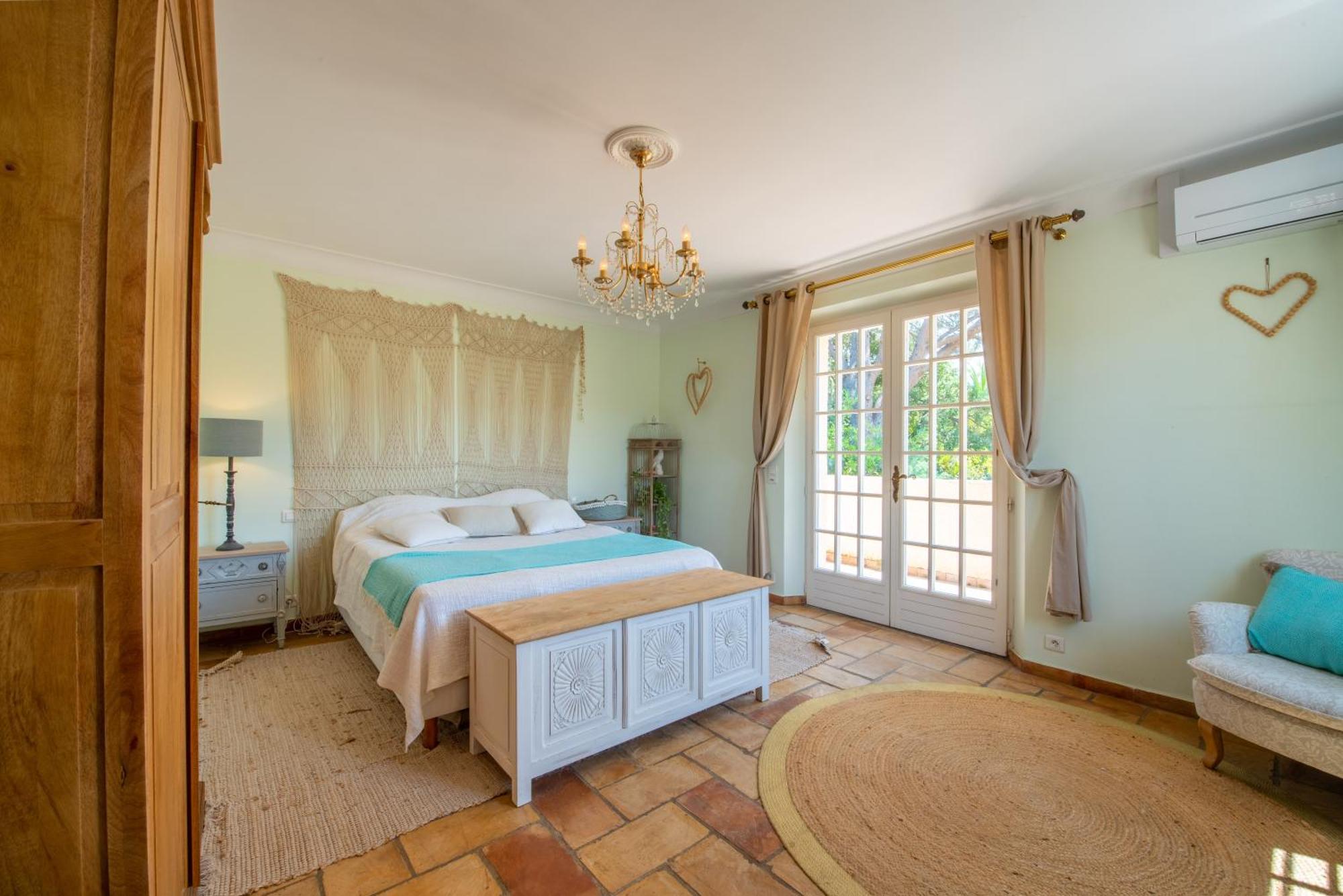 Bed and Breakfast Paradis Provencal Сент-Максім Екстер'єр фото