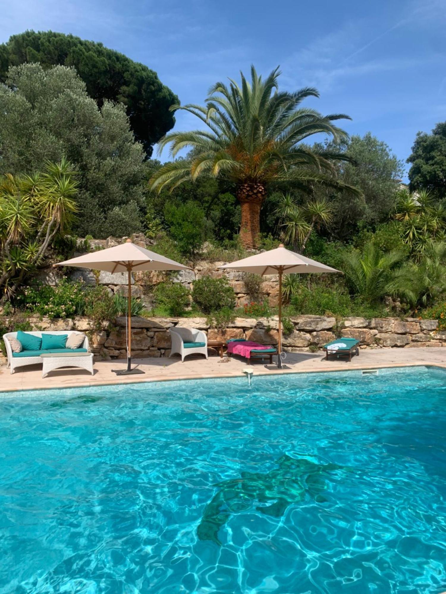 Bed and Breakfast Paradis Provencal Сент-Максім Екстер'єр фото